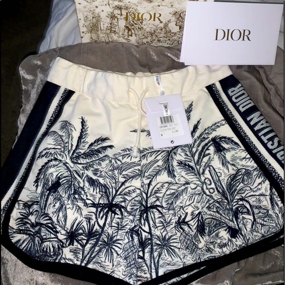CD palm shorts